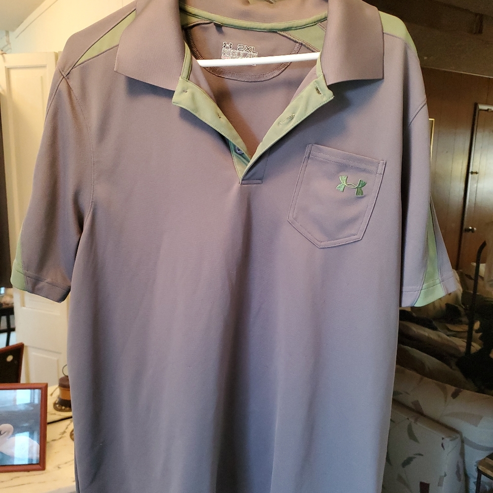 Mens Under Armour heatgear Short sleeve 3 Button Polo Shirt  2 XL knit
